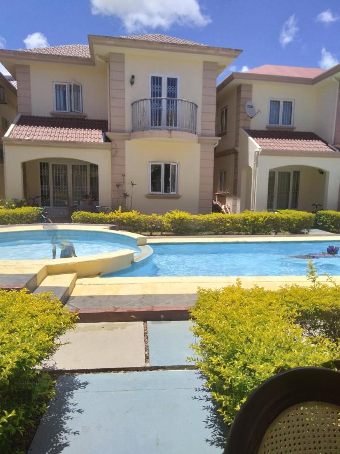 Lotus Villa, Residences Le Chaumet, Pereybere Bain Boeuf ภายนอก รูปภาพ